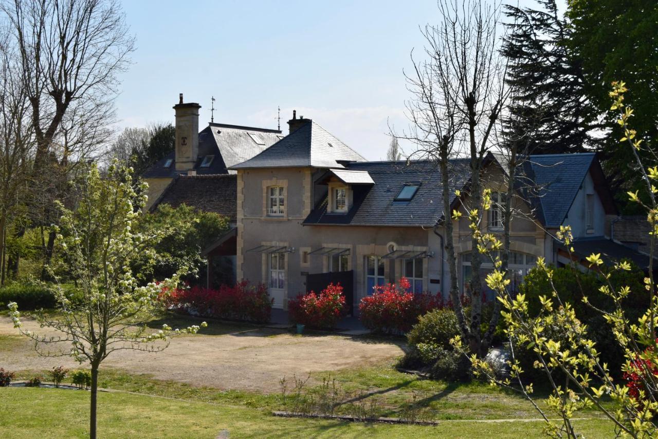Le Clos Des Marronniers Douvres-la-Délivrande Exterior foto